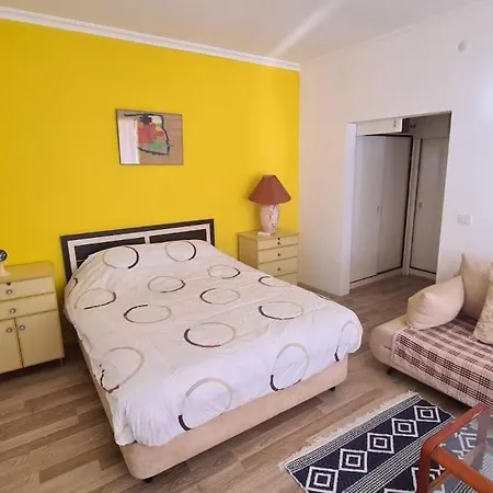 Holiday home Ugrak